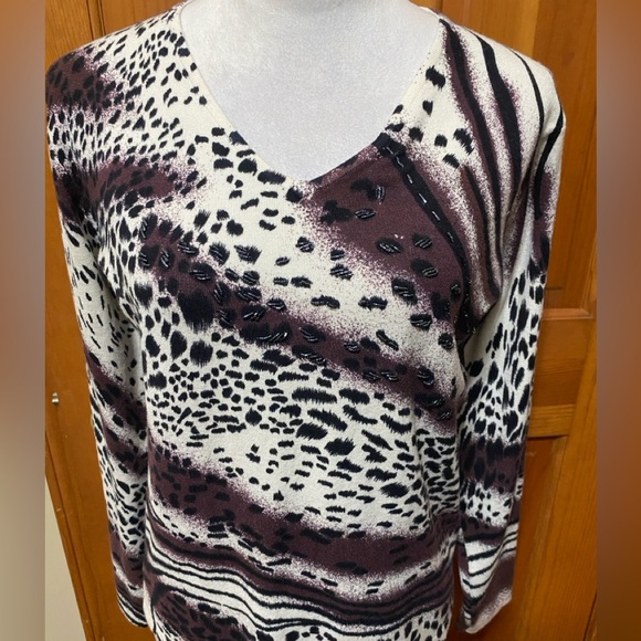 EUC Pierre NY Pullover Embellished Sweater - Picture 3 of 4